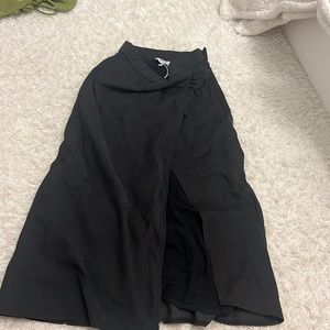 PRINCESS POLLY MAXI SKIRT